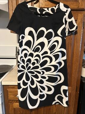 AB Studio Black and White Floral Mini Dress